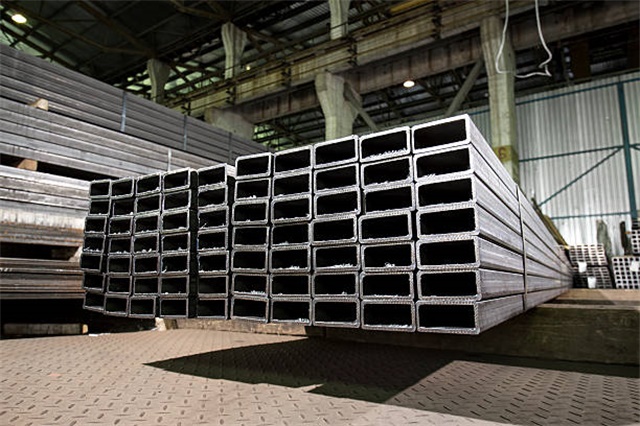 郧西<font style='color:red'>冷拔方管</font>弯曲半径